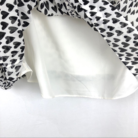 NWT J.Crew Ruffle-trim V-neck blouse Heart Pattern - Picture 6 of 9